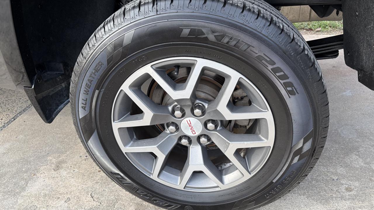 GMC Canyon SLE Crew Cab 4WD Short Box 2015