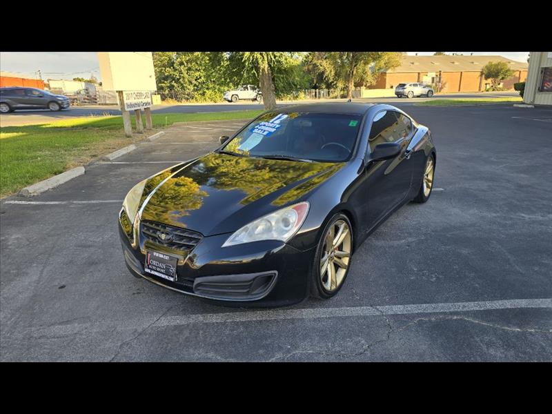 2012 Hyundai Genesis Coupe 2.0 Auto