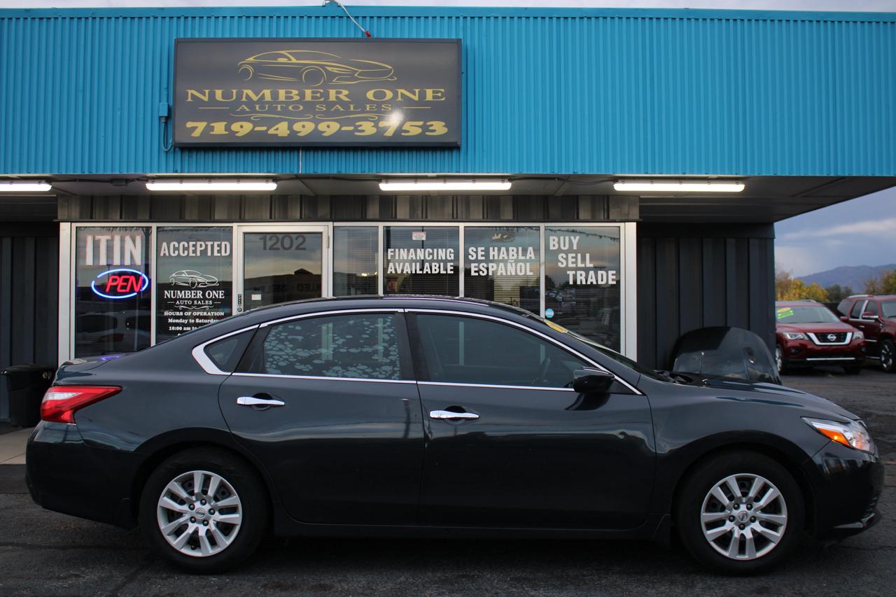 Nissan Altima photo 4