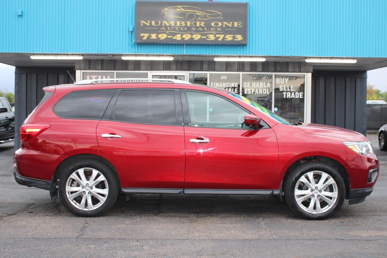 Nissan Pathfinder photo 4