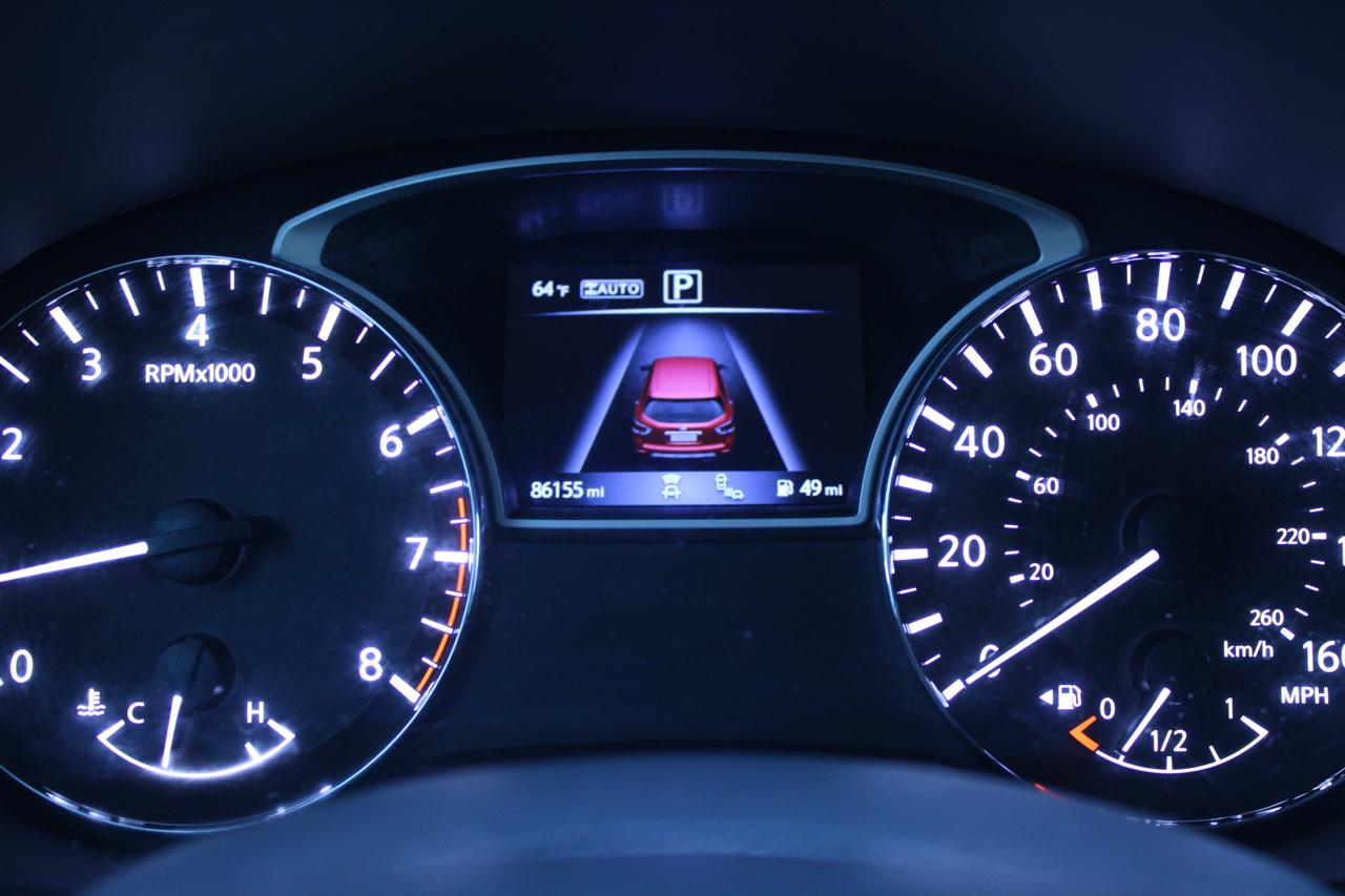 Nissan Pathfinder photo 12