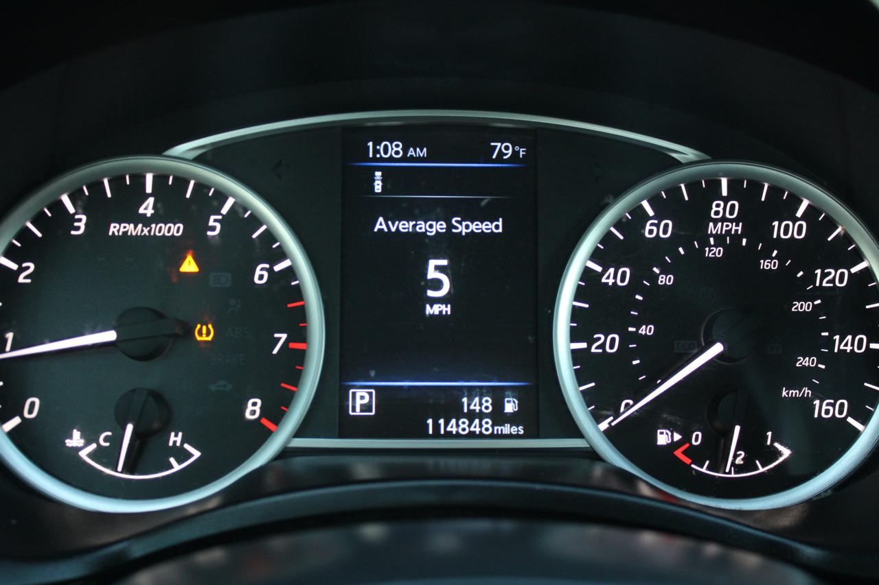 Nissan Sentra photo 12