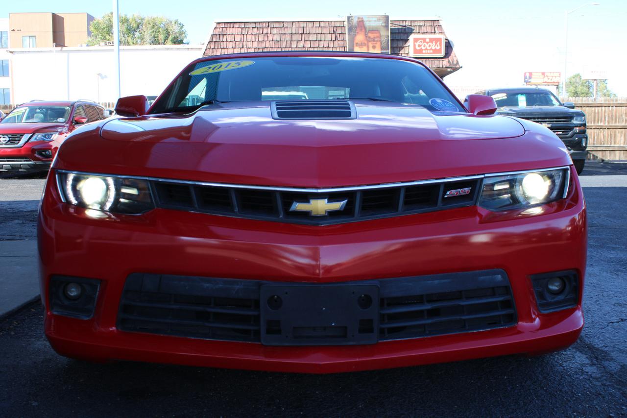 Chevrolet Camaro photo 2