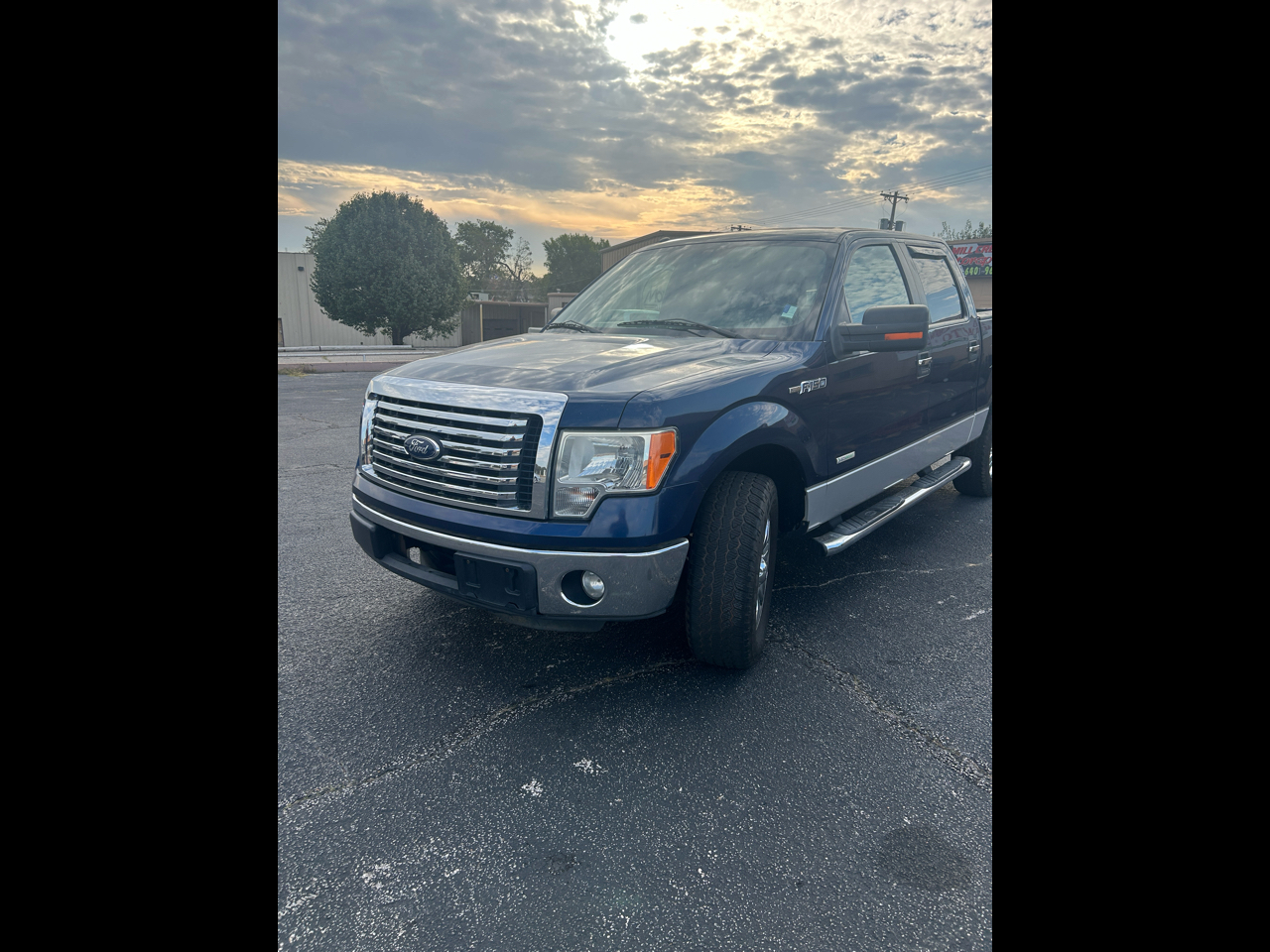 Blue 2012 Ford F-150 XLT SuperCrew LB Pickup Truck 4X2 Automatic