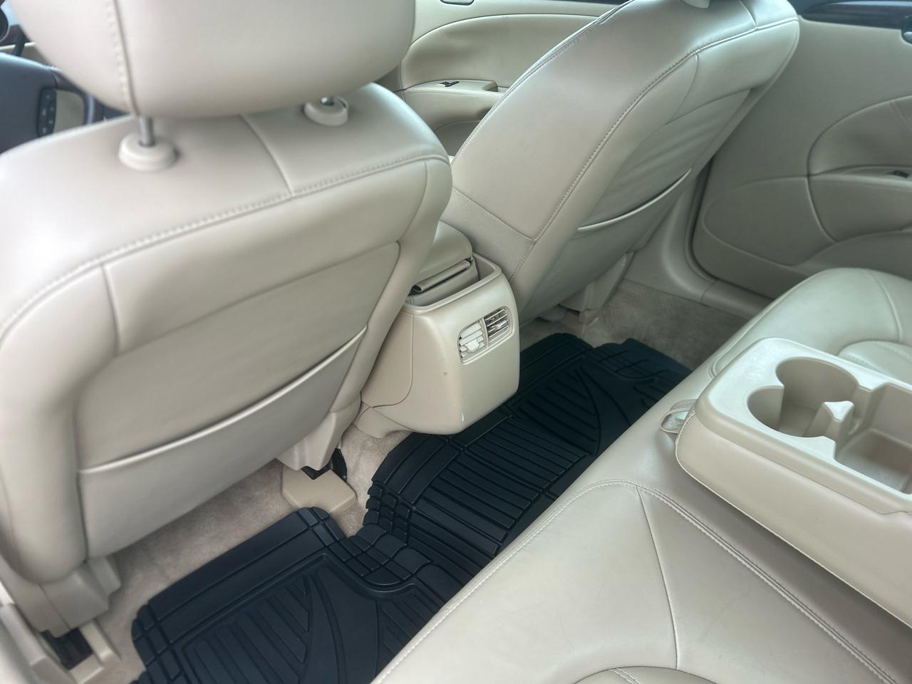 Buick Lucerne CXL 2010