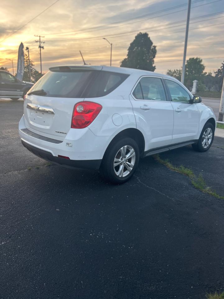 Chevrolet Equinox LS 2WD 2013
