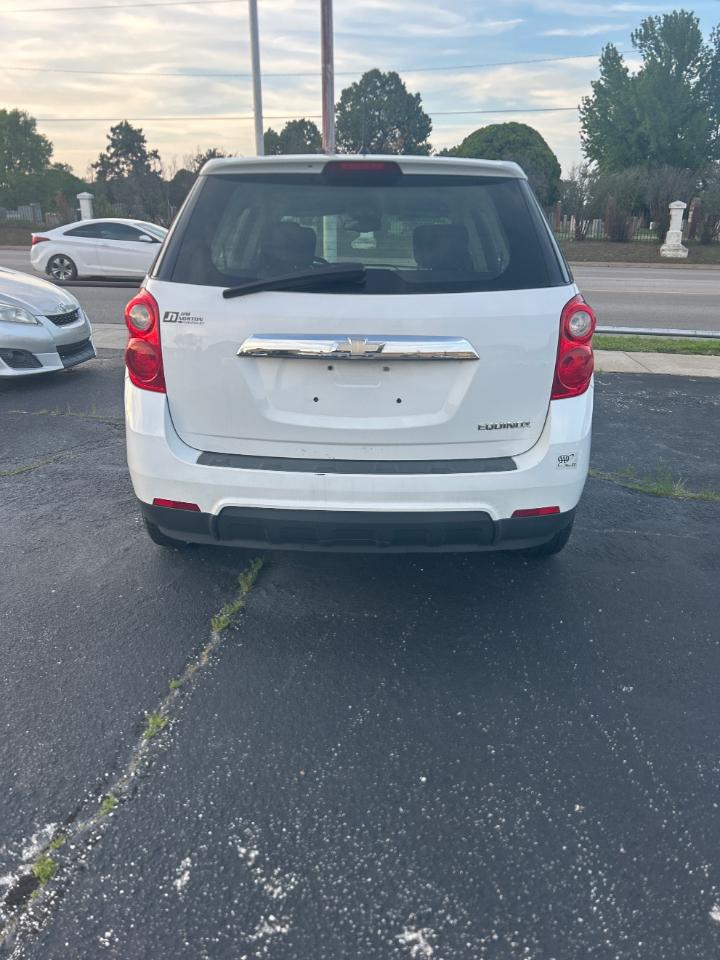 Chevrolet Equinox LS 2WD 2013