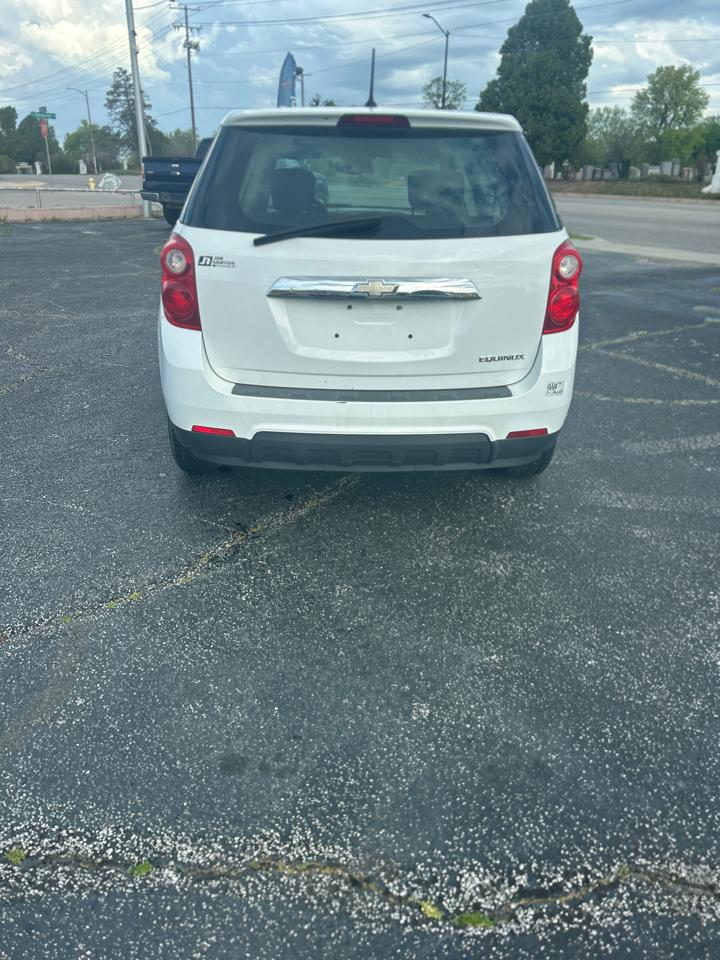 Chevrolet Equinox LS 2WD 2013