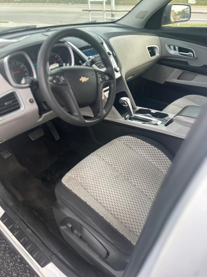 Chevrolet Equinox LS 2WD 2013