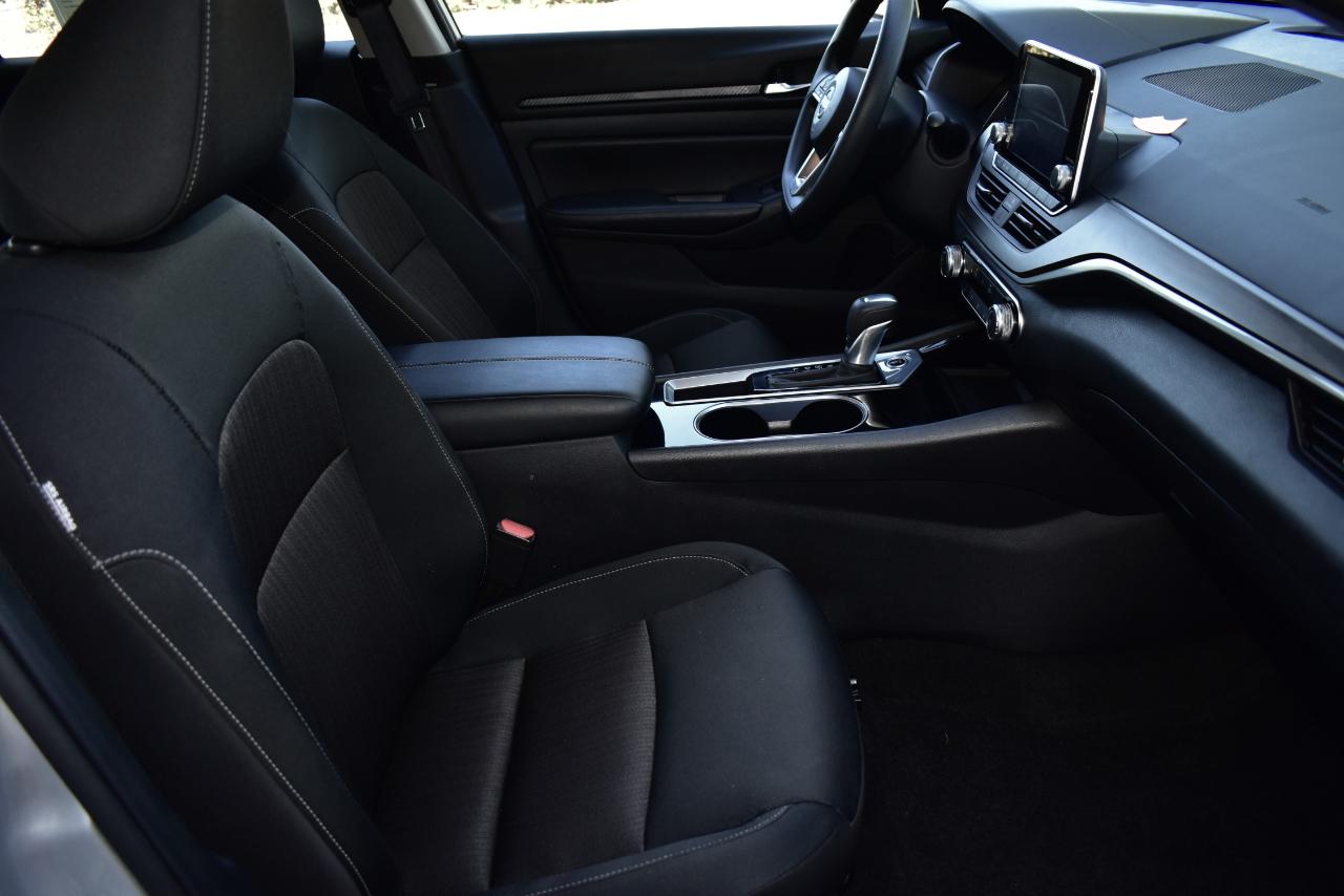 Nissan Altima 2.5 SV Sedan 2024