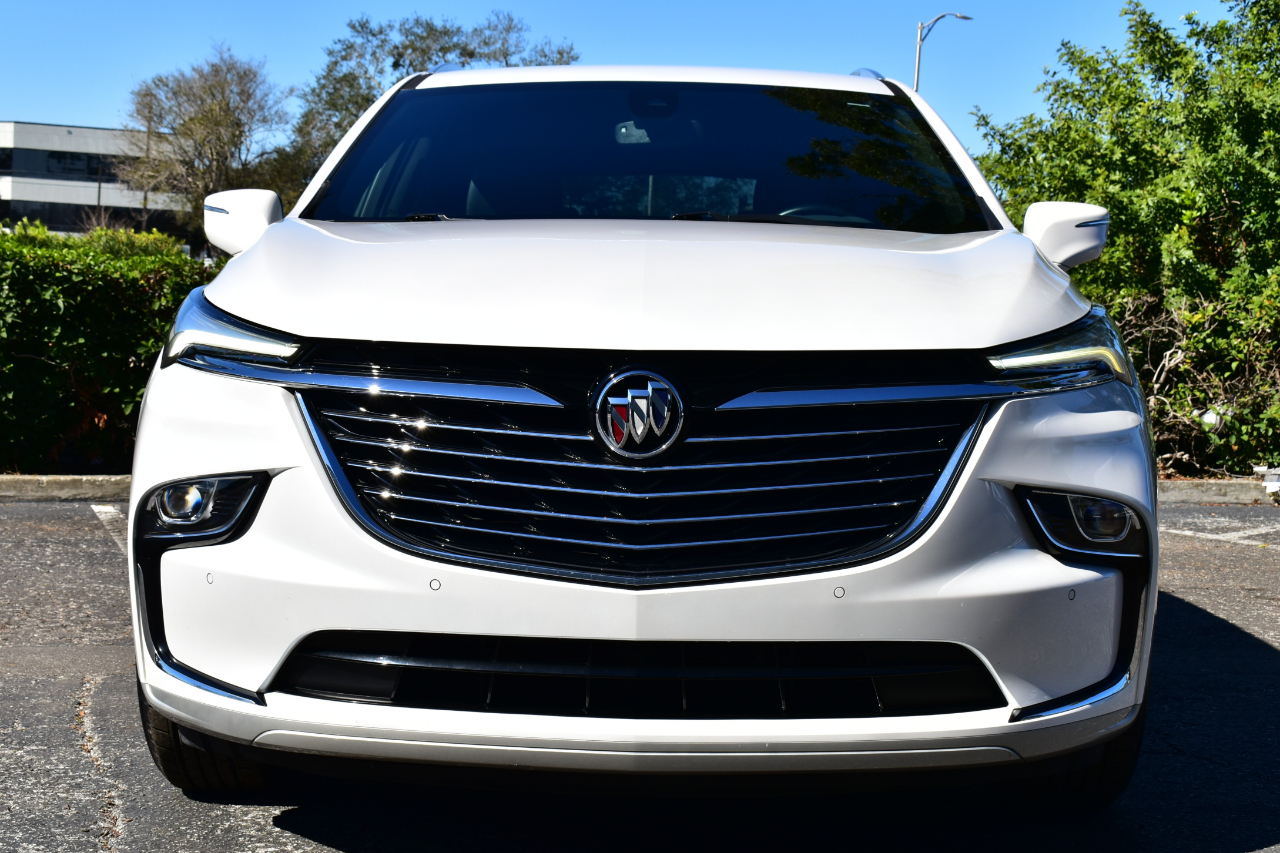 Buick Enclave FWD 4dr Essence 2023