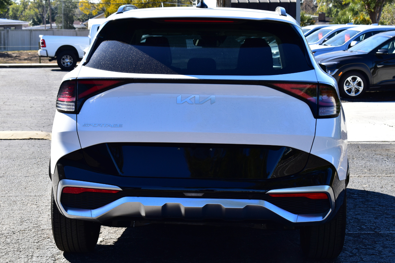 Kia Sportage SX FWD 2025