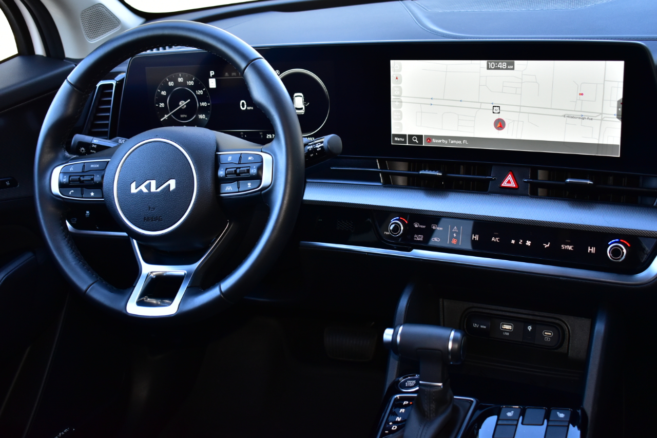 Kia Sportage SX FWD 2025