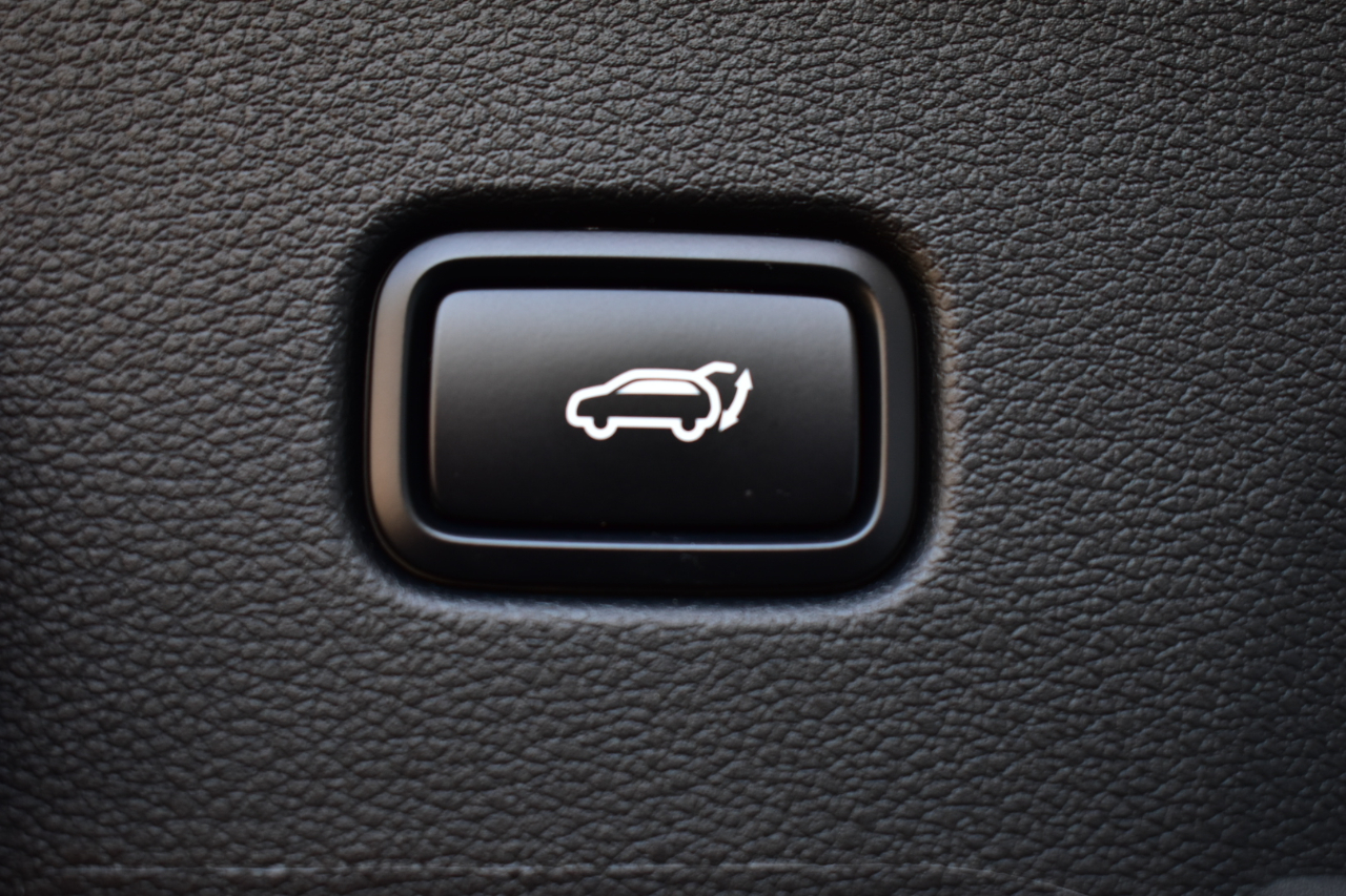 Kia Sportage SX FWD 2025