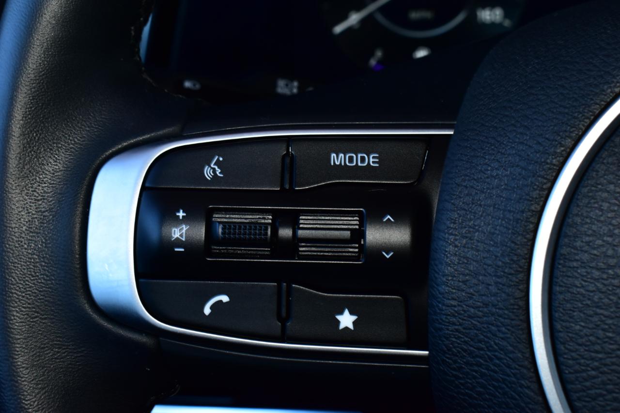 Kia Sportage SX FWD 2025