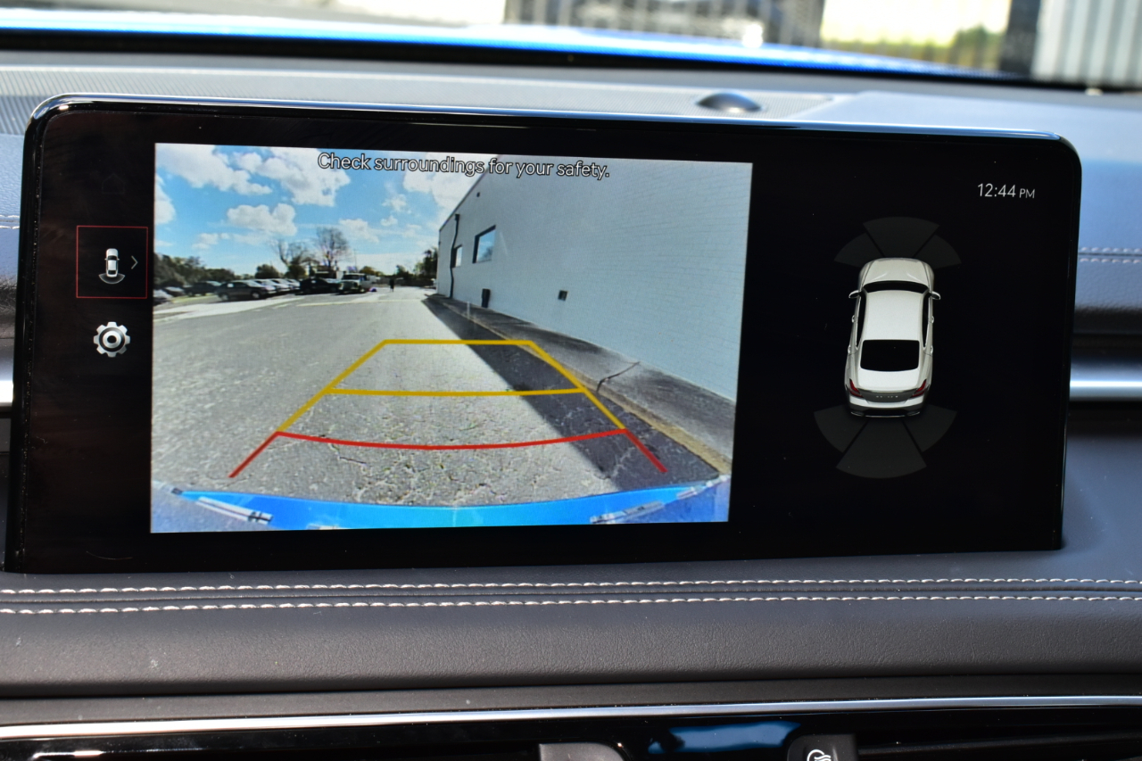 Genesis G70 2.0T RWD 2022