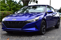 2023 Hyundai Elantra 