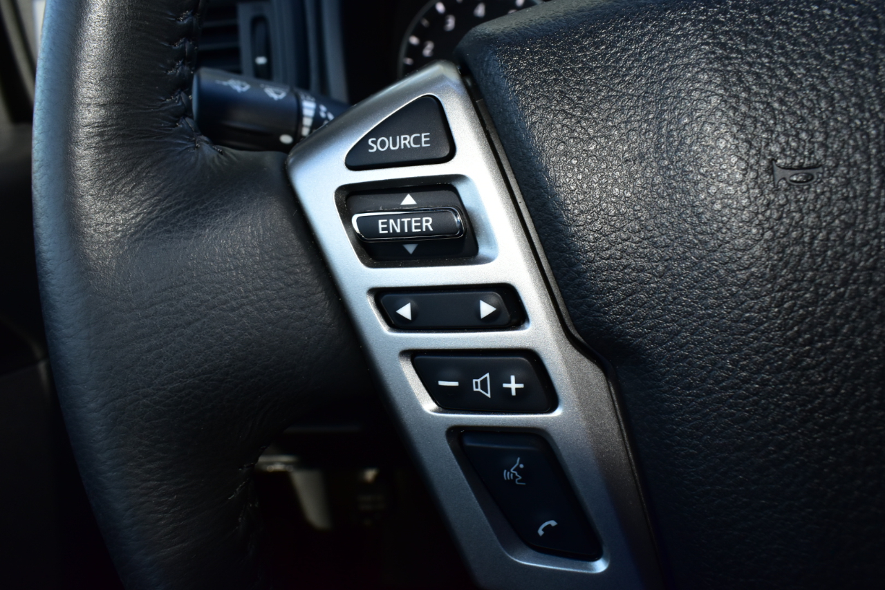 Nissan Titan 4x2 Crew Cab SV 2024