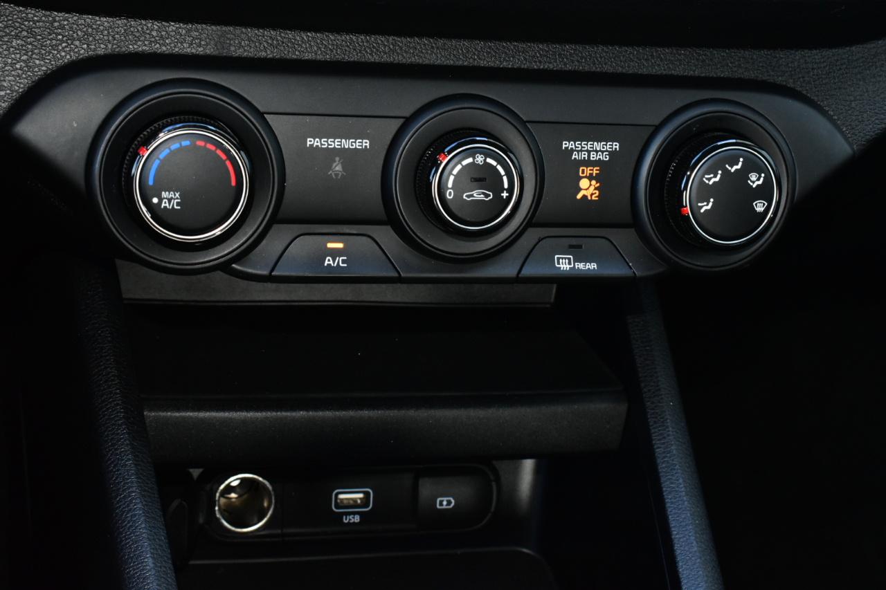 Kia Forte LXS IVT 2024