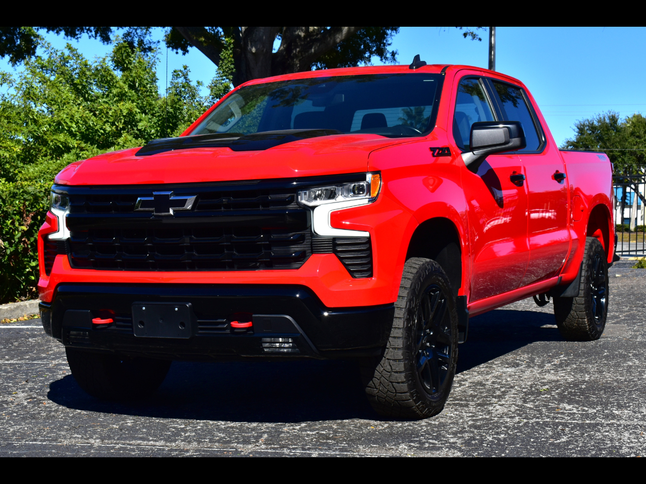 2023 Chevrolet Silverado 1500 4WD Crew Cab 147" LT Trail Boss
