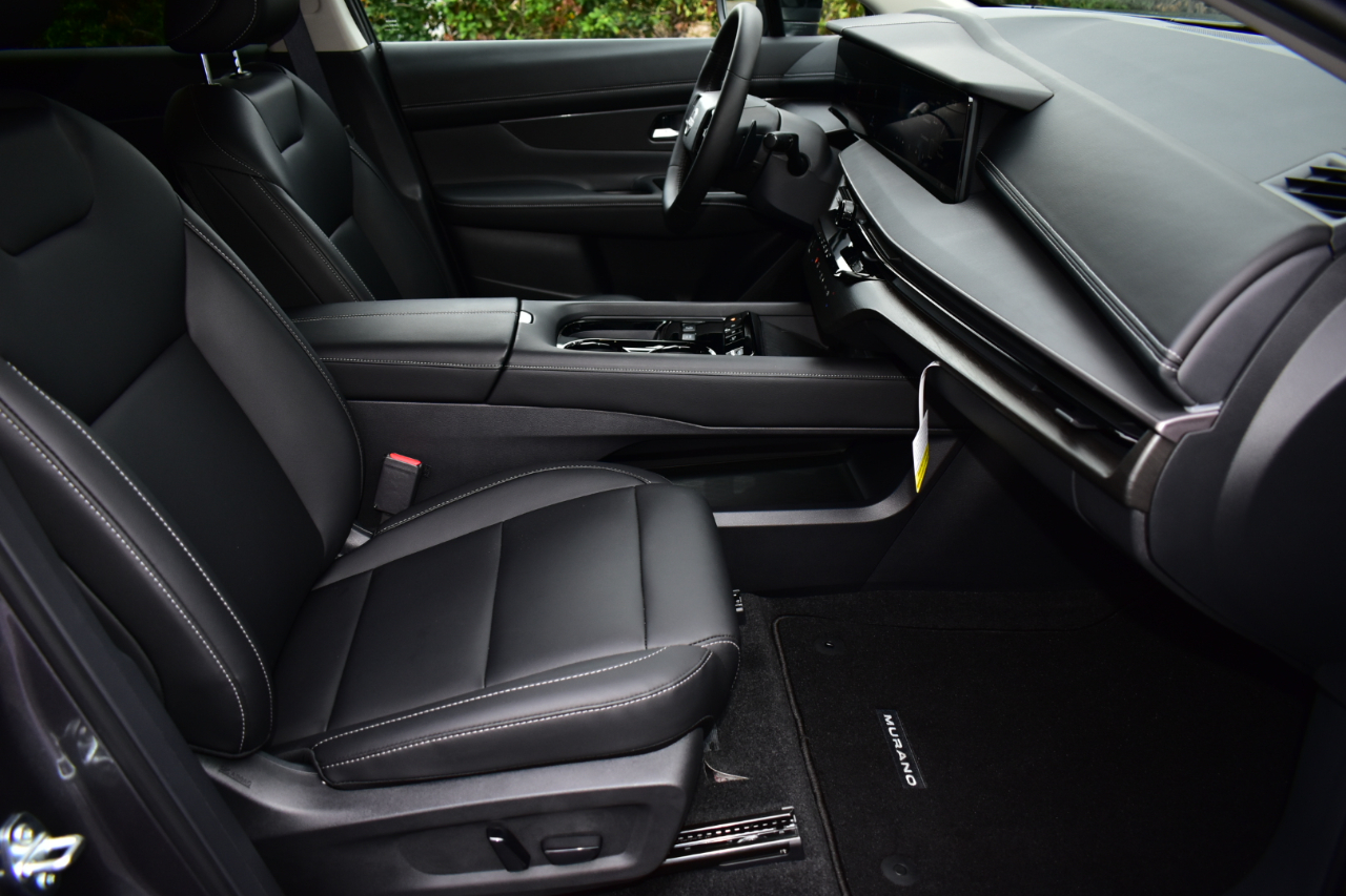 Nissan Murano FWD SV 2025