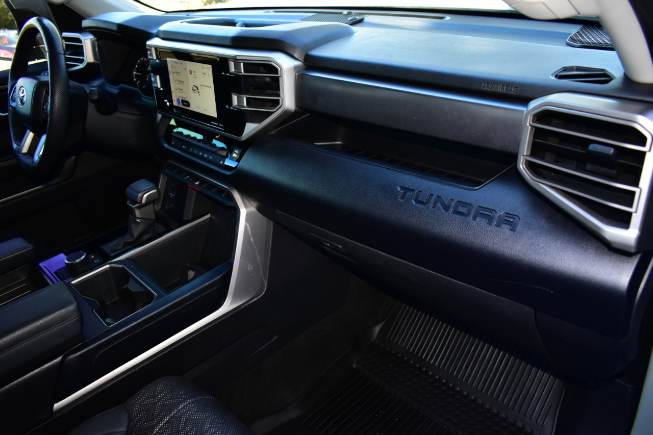 Toyota Tundra SR5 CrewMax 5.5' Bed (Natl) 2024