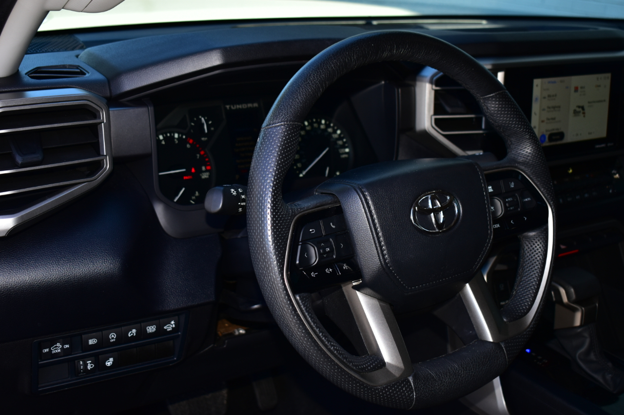 Toyota Tundra SR5 CrewMax 5.5' Bed (Natl) 2024