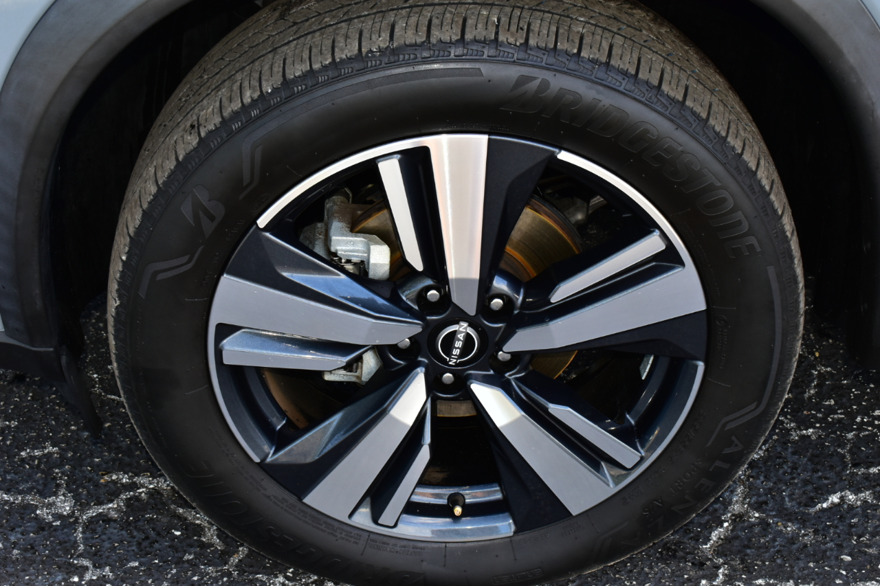 Nissan Rogue FWD SL 2023