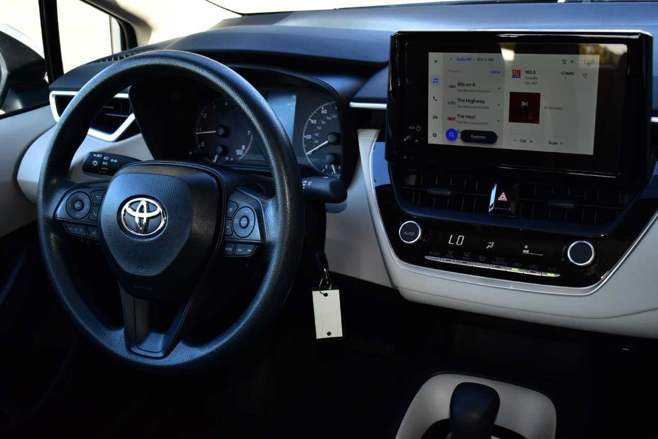 Toyota Corolla LE CVT (Natl) 2025