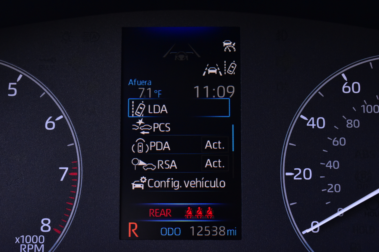 Toyota Corolla LE CVT (Natl) 2025