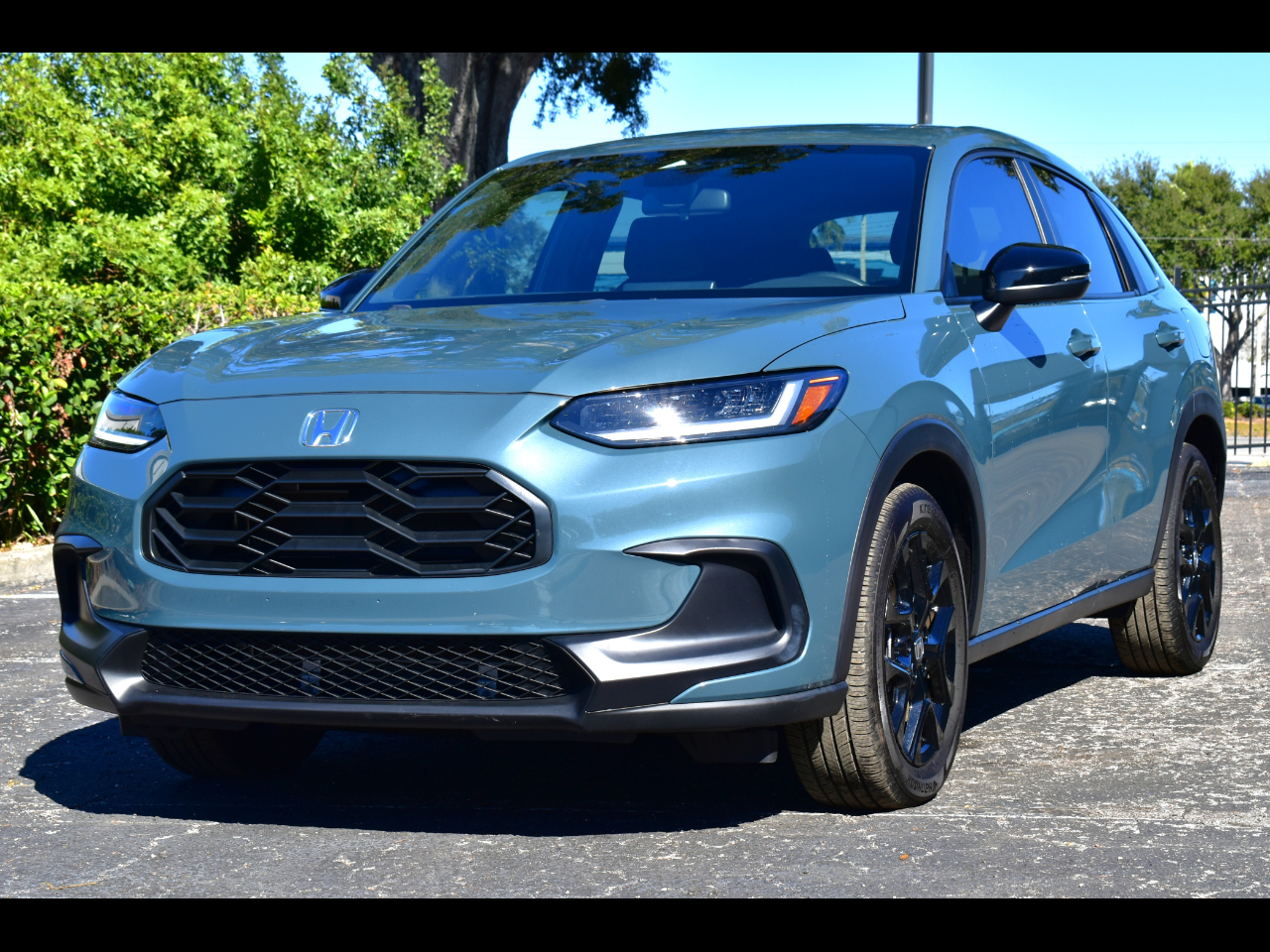 Honda HR-V Sport 2WD CVT 2025