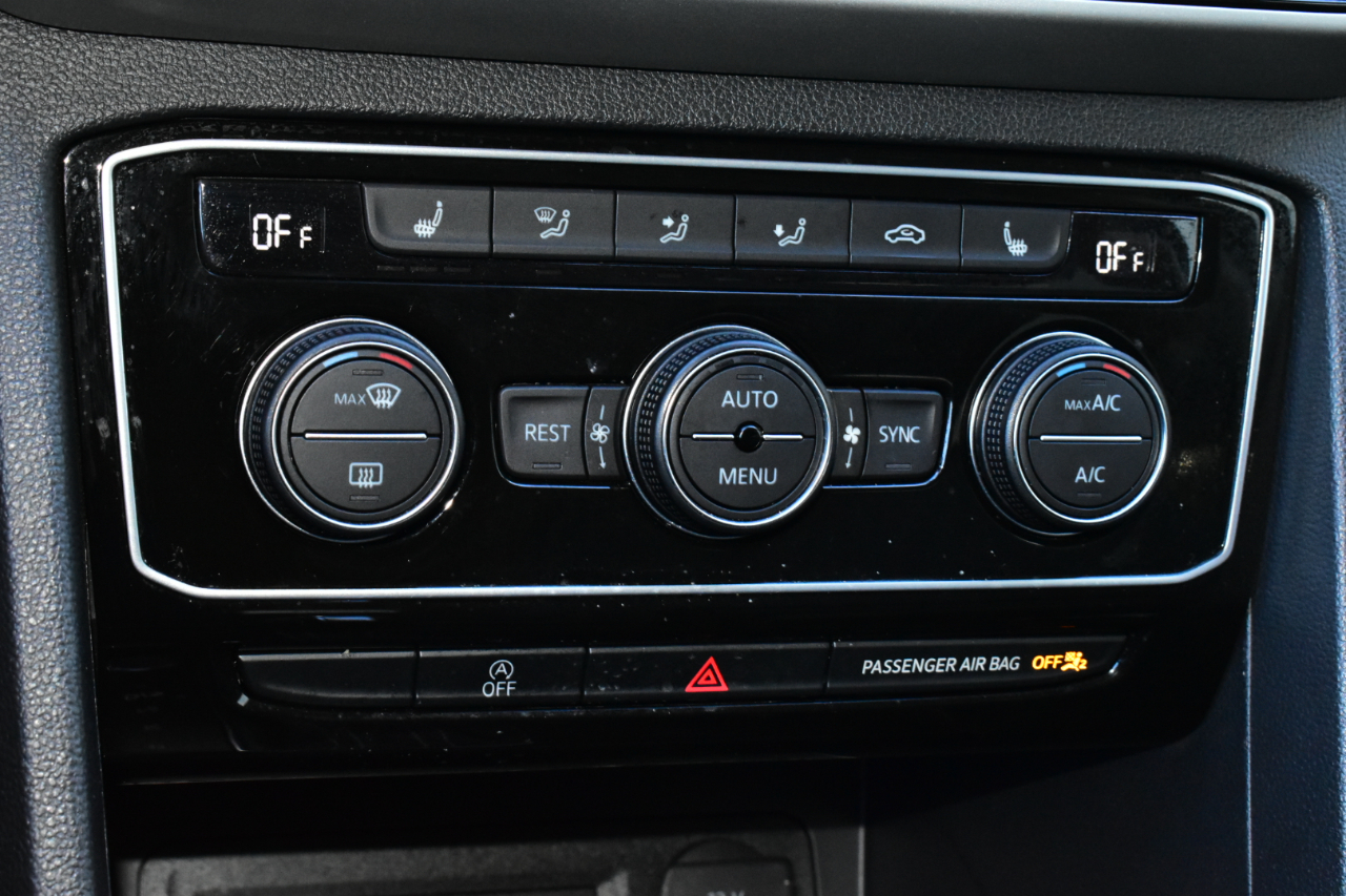 Volkswagen Atlas 3.6L V6 SE w/Technology FWD 2022