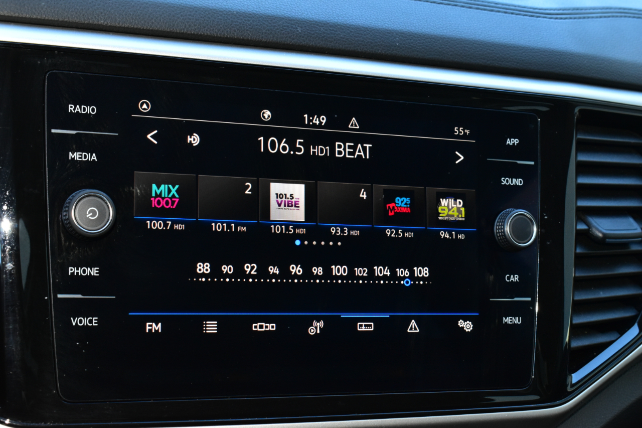 Volkswagen Atlas 3.6L V6 SE w/Technology FWD 2022