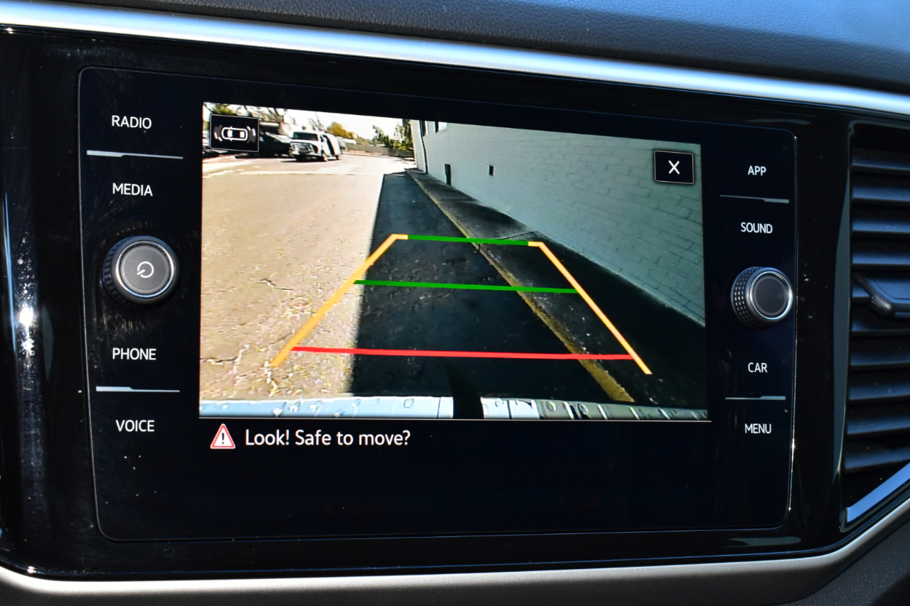 Volkswagen Atlas 3.6L V6 SE w/Technology FWD 2022