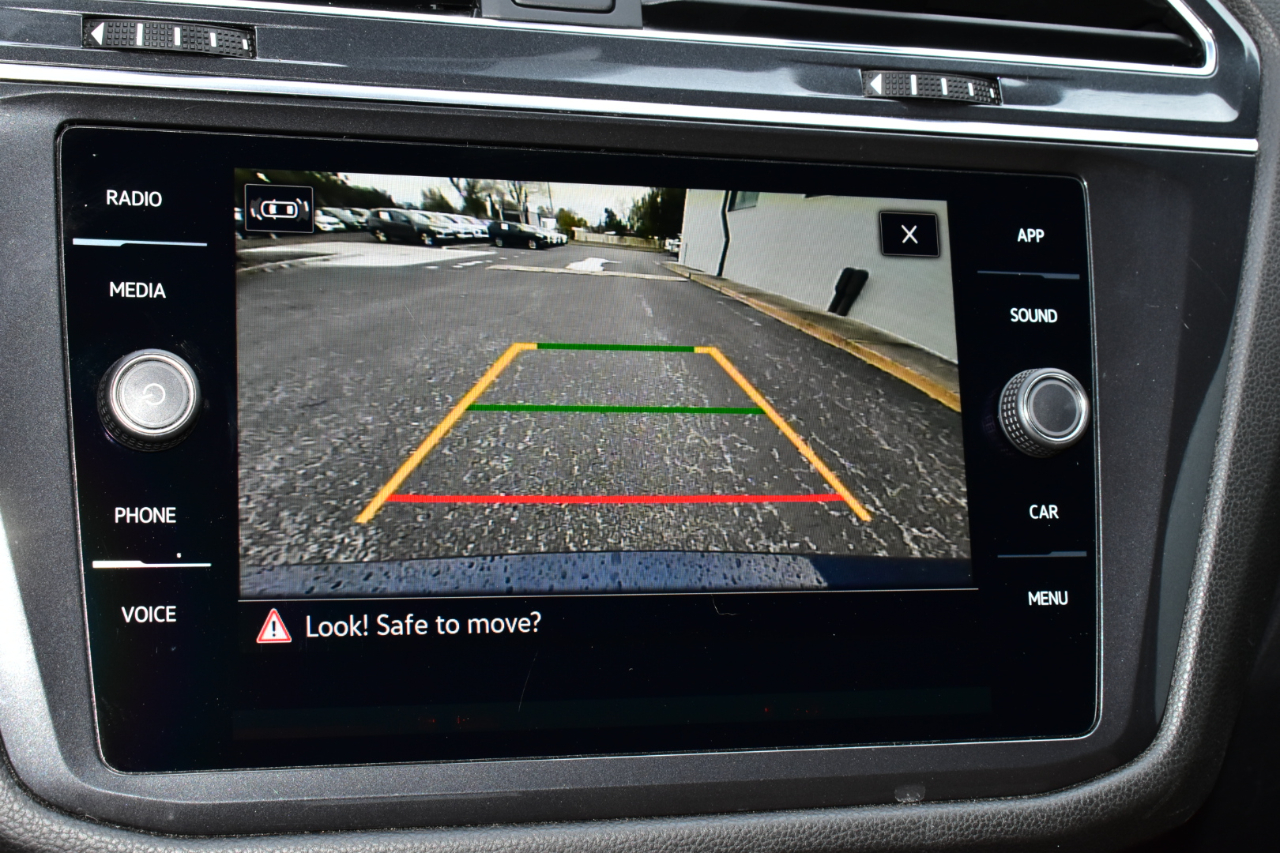 Volkswagen Tiguan 2.0T SE FWD 2022