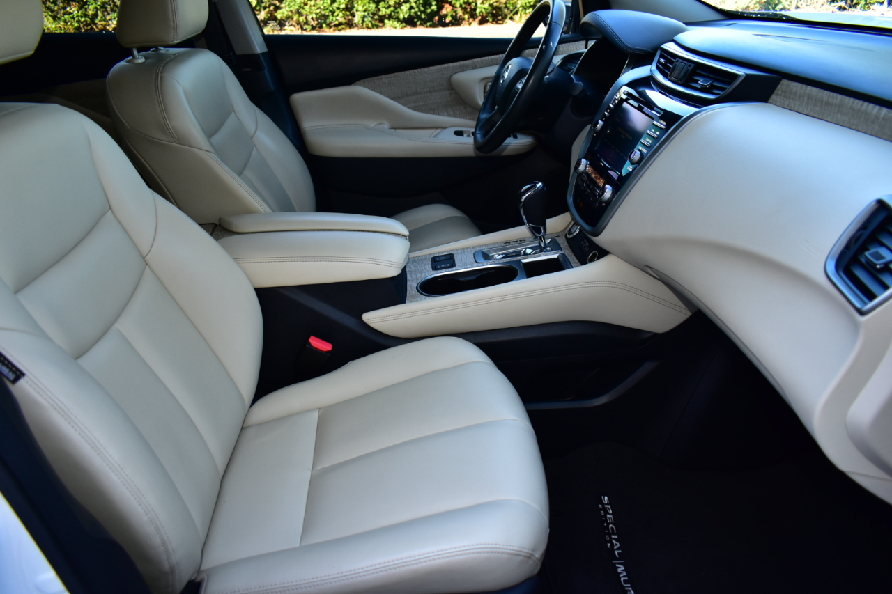 Nissan Murano AWD SV 2021