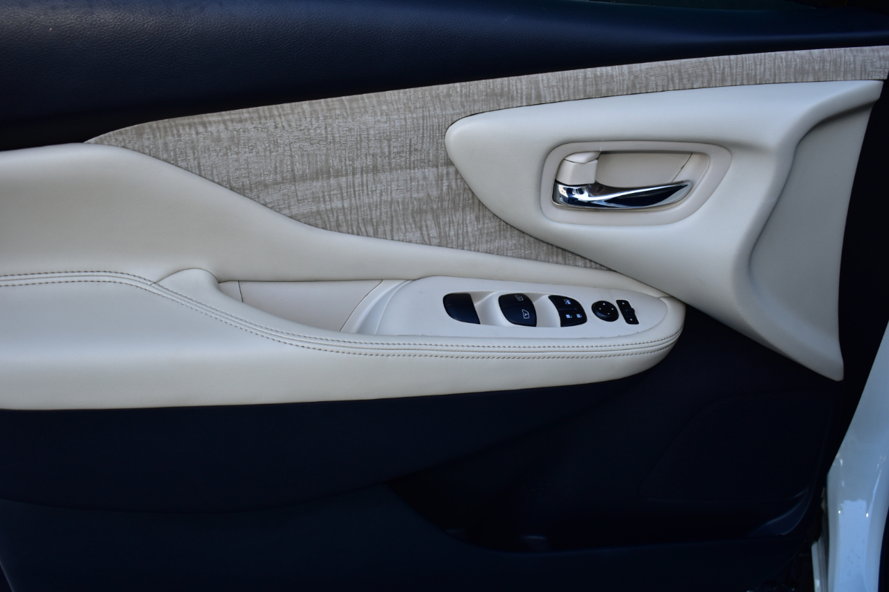 Nissan Murano AWD SV 2021