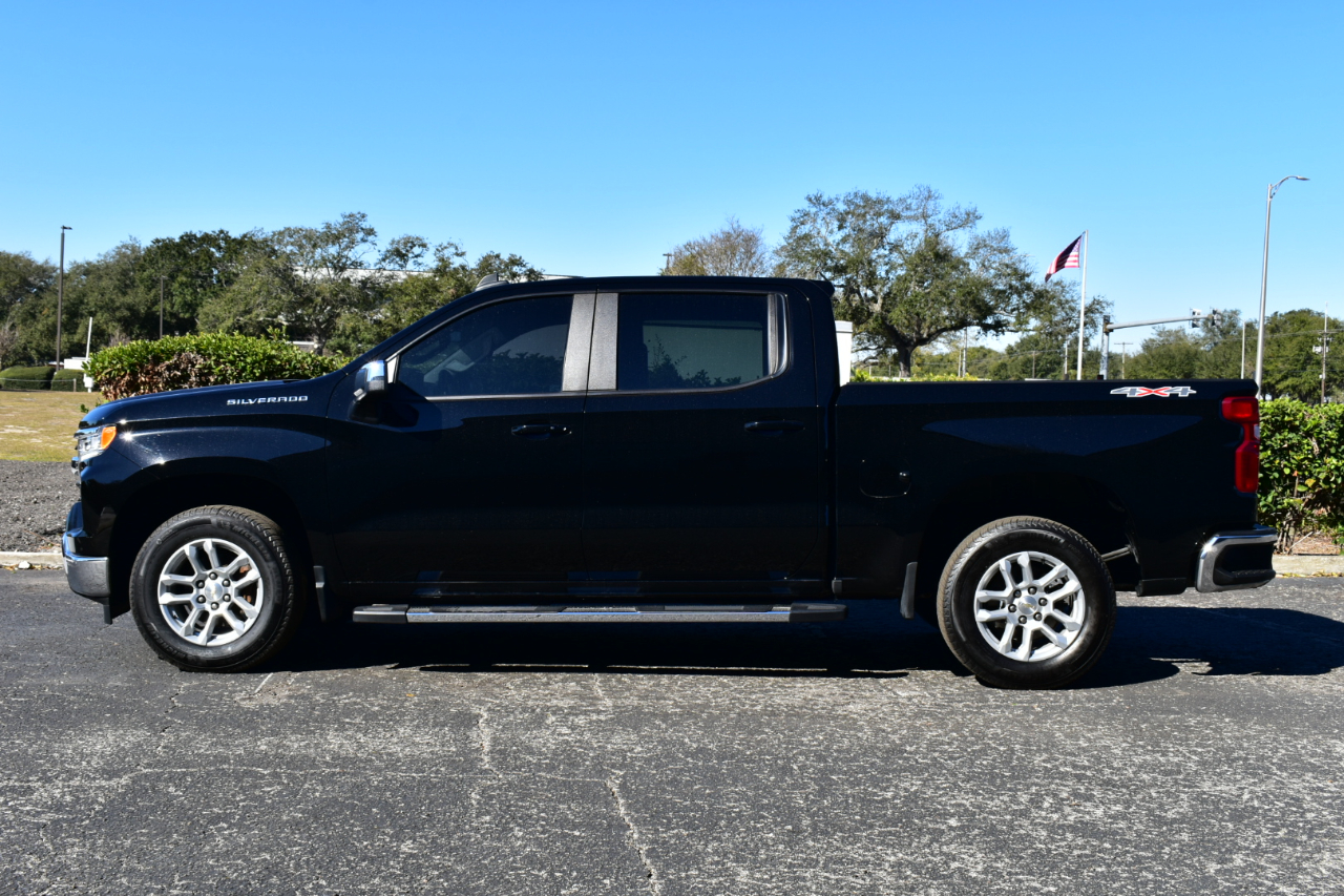Chevrolet Silverado 1500 4WD Crew Cab 147" LT w/2FL 2023