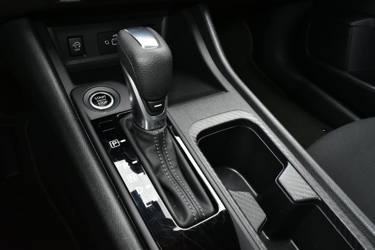 Nissan Sentra S CVT 2025