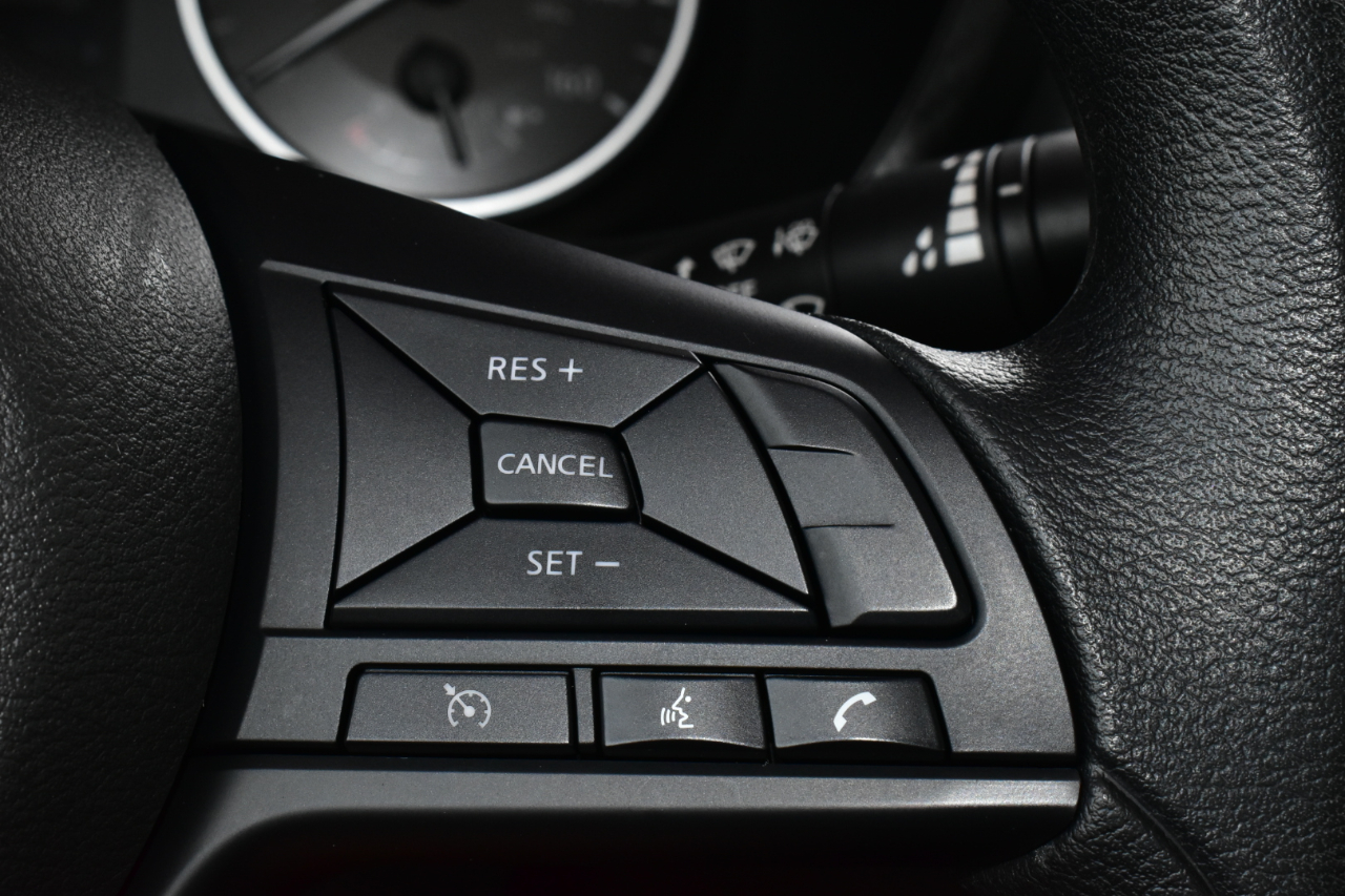 Nissan Sentra S CVT 2025