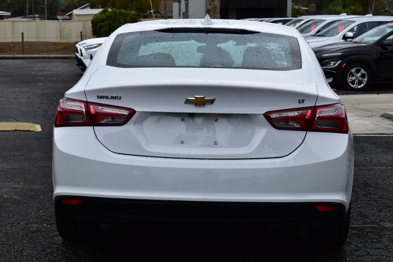 Chevrolet Malibu 4dr Sdn LT 2022