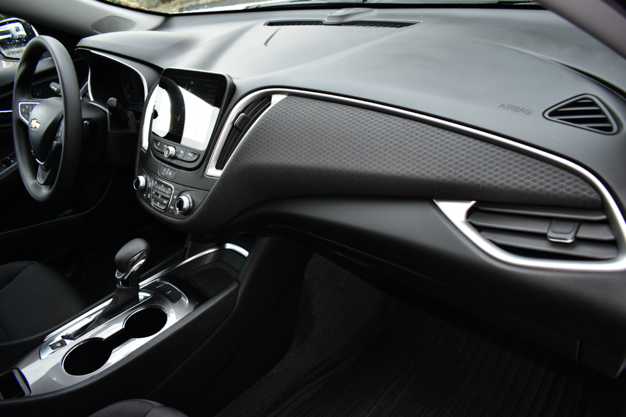 Chevrolet Malibu 4dr Sdn LT 2022