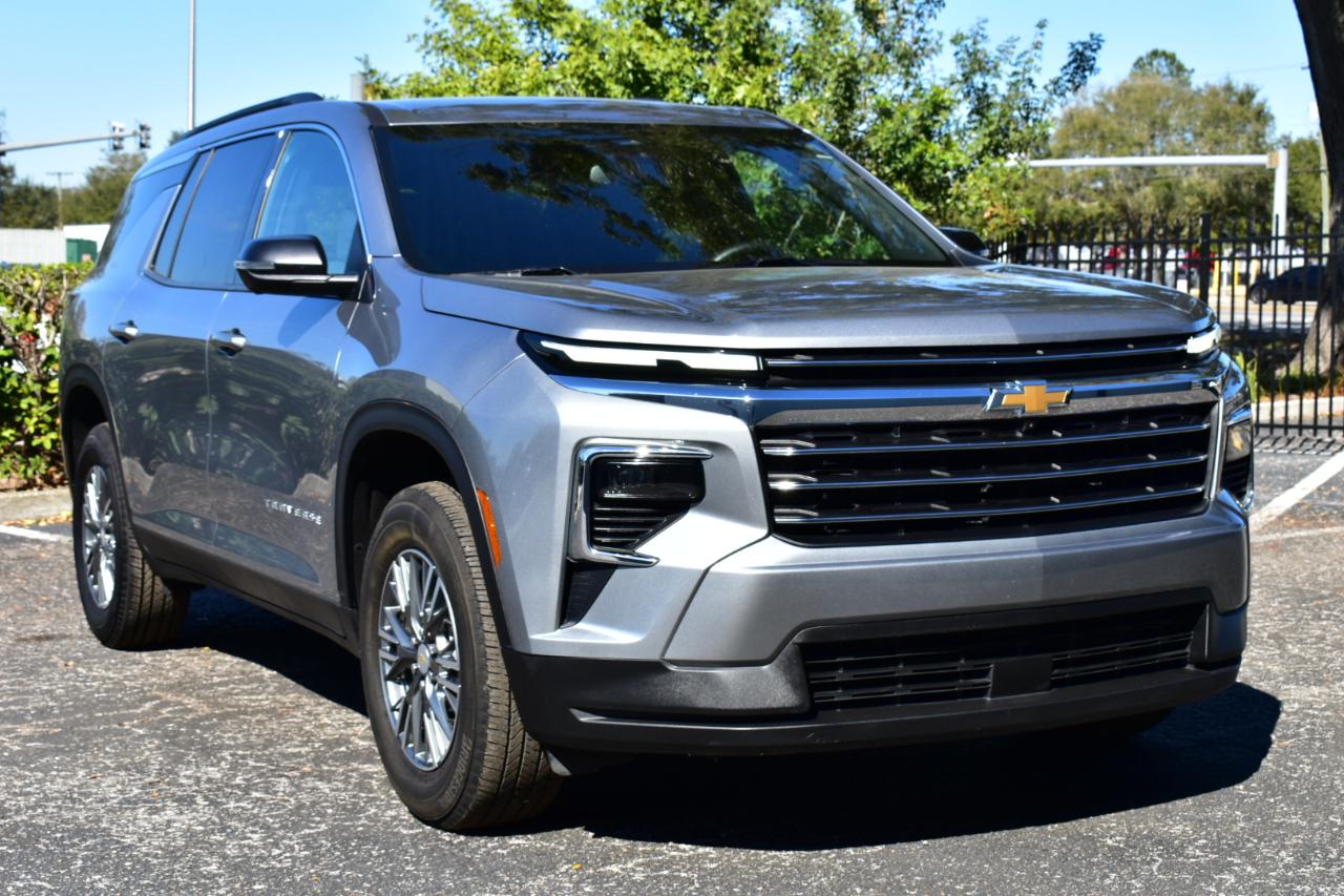 Chevrolet Traverse 4dr LT w/1LT 2024