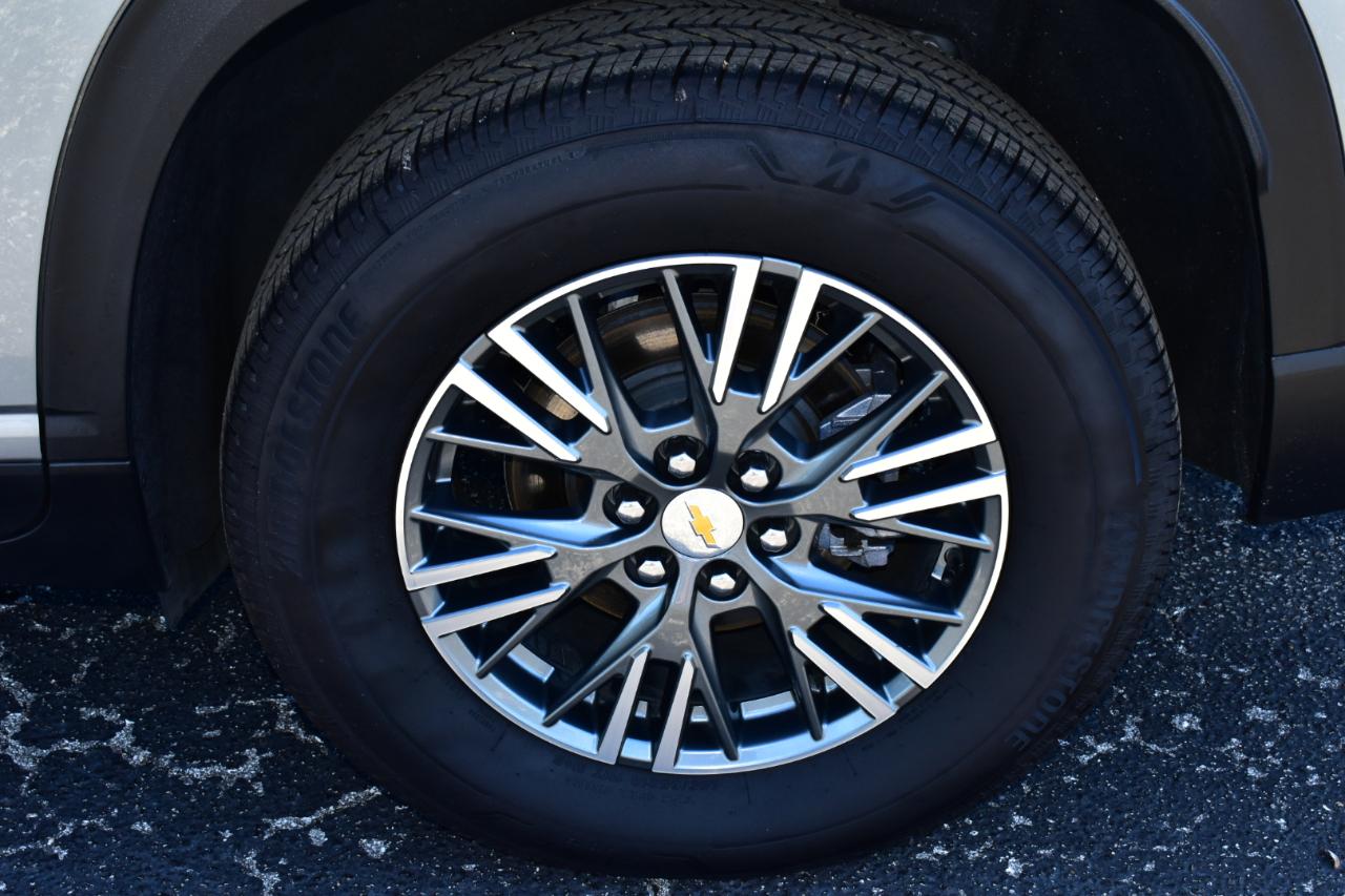 Chevrolet Traverse 4dr LT w/1LT 2024