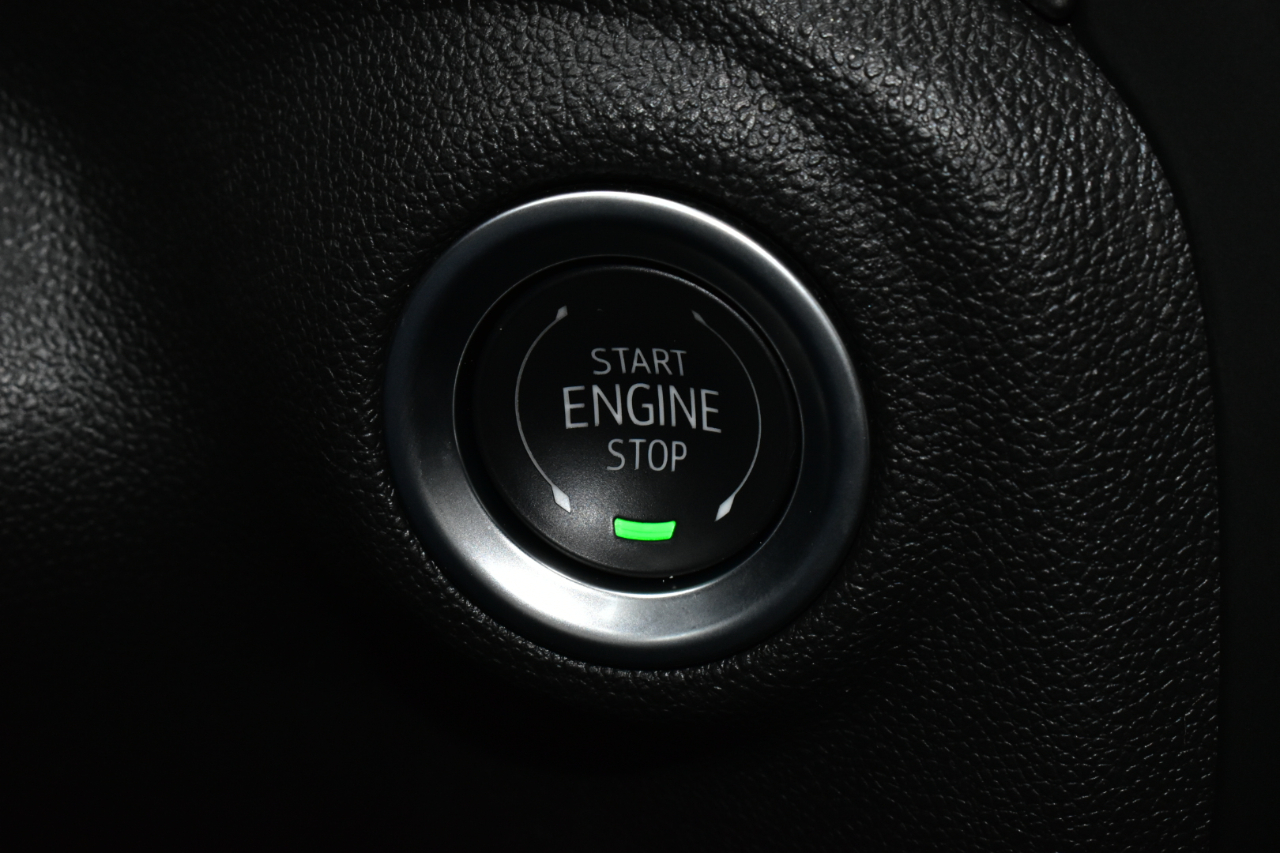 Chevrolet Silverado 1500 4WD Crew Cab 147" Custom Trail Boss 2025