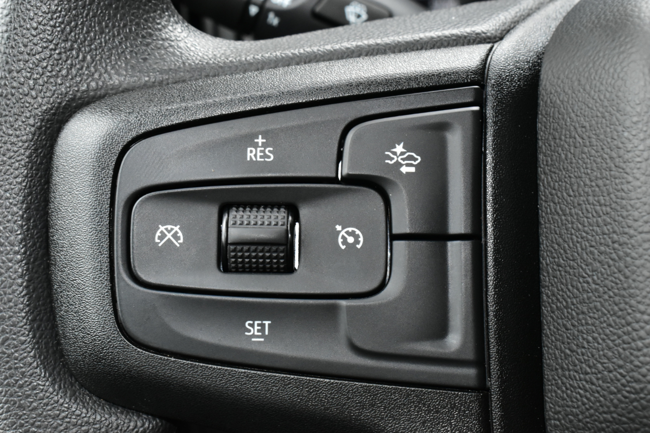 Chevrolet Silverado 1500 4WD Crew Cab 147" Custom Trail Boss 2025