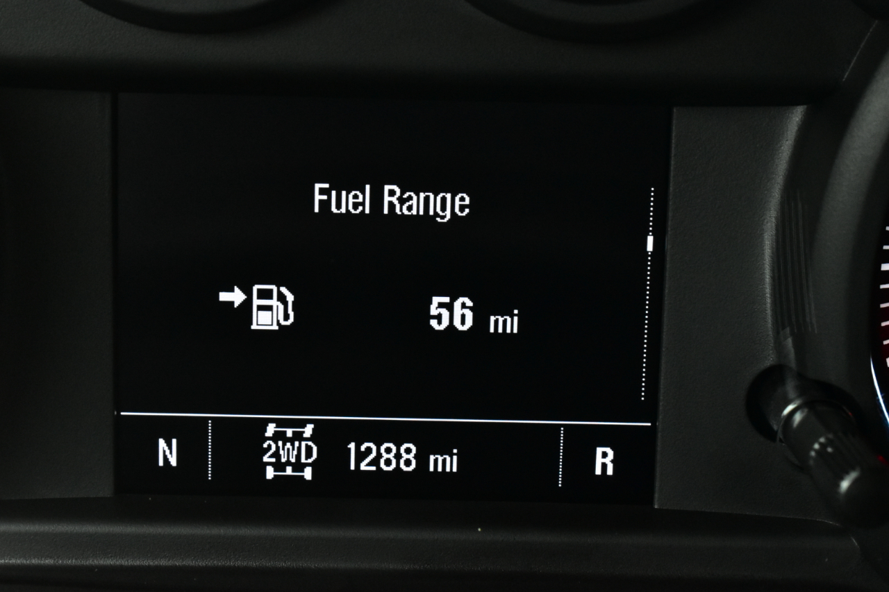 Chevrolet Silverado 1500 4WD Crew Cab 147" Custom Trail Boss 2025