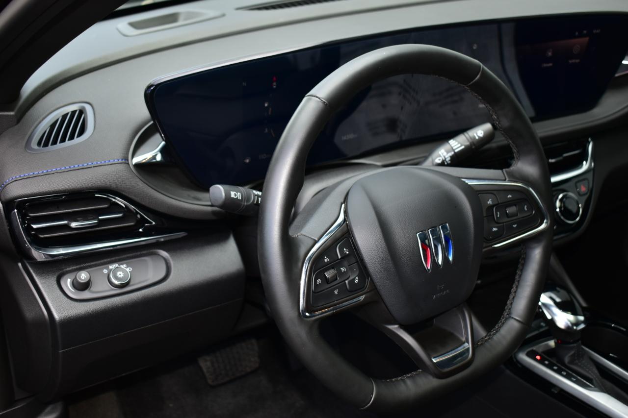 Buick Envista FWD 4dr Sport Touring 2025