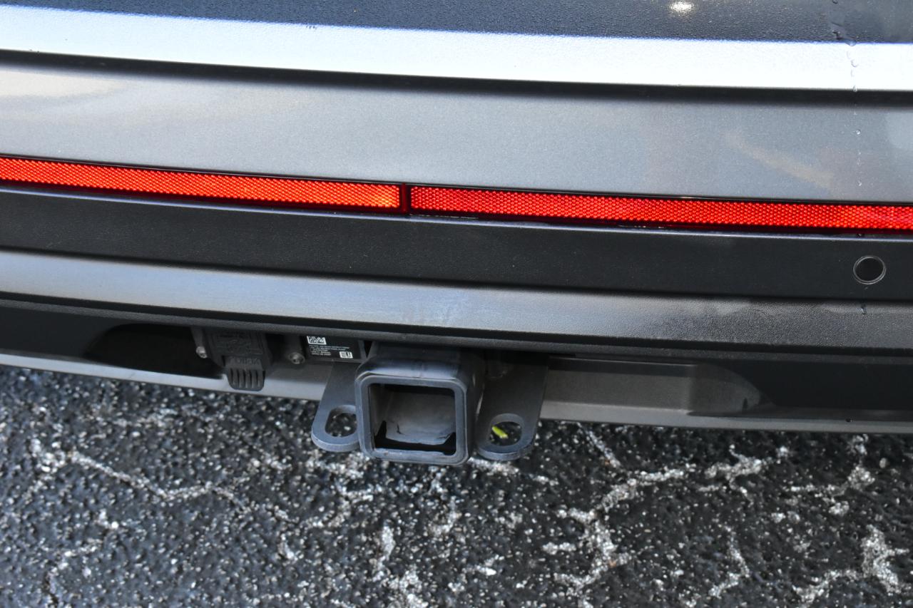 Volkswagen Atlas 2.0T SE w/Technology FWD 2025