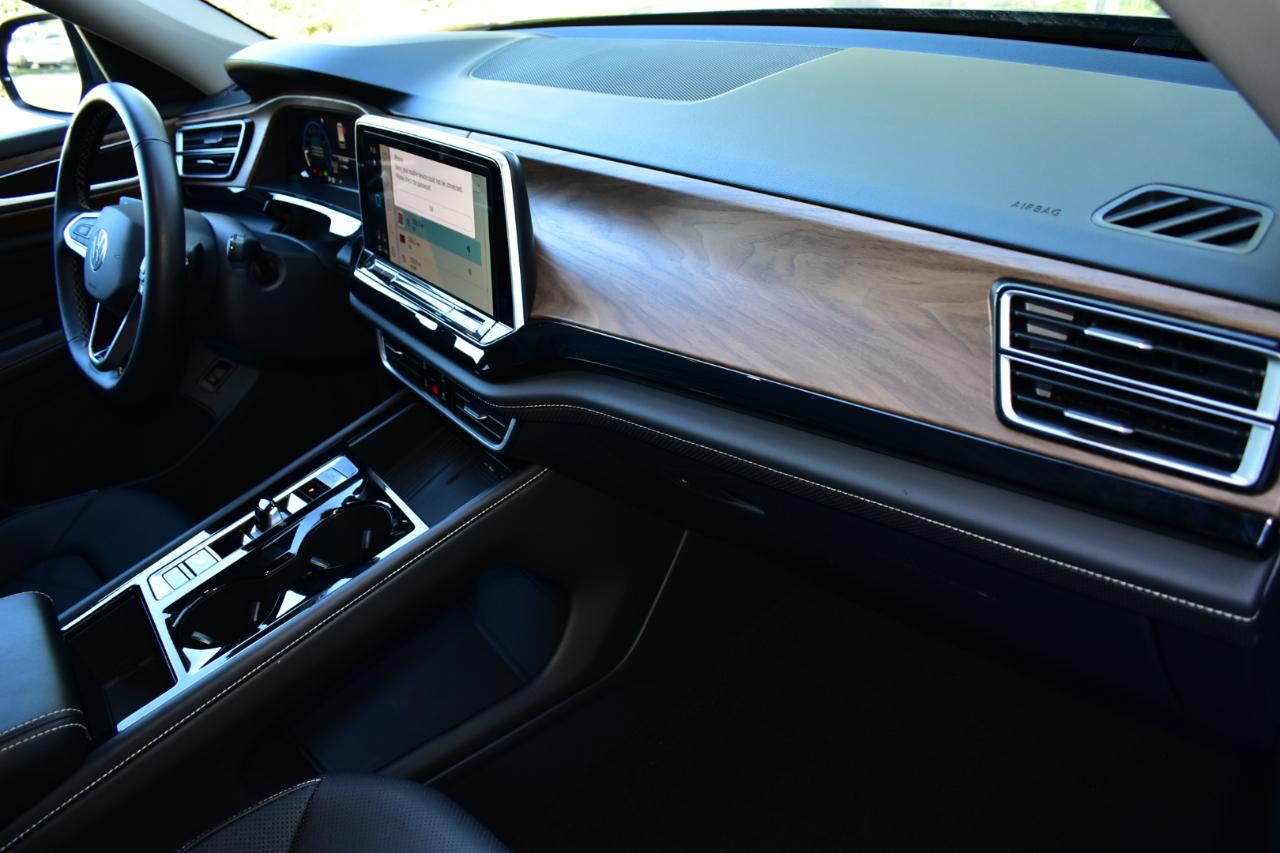 Volkswagen Atlas 2.0T SE w/Technology FWD 2025